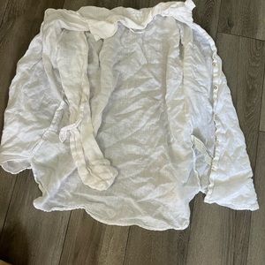 White buttoned Shirt